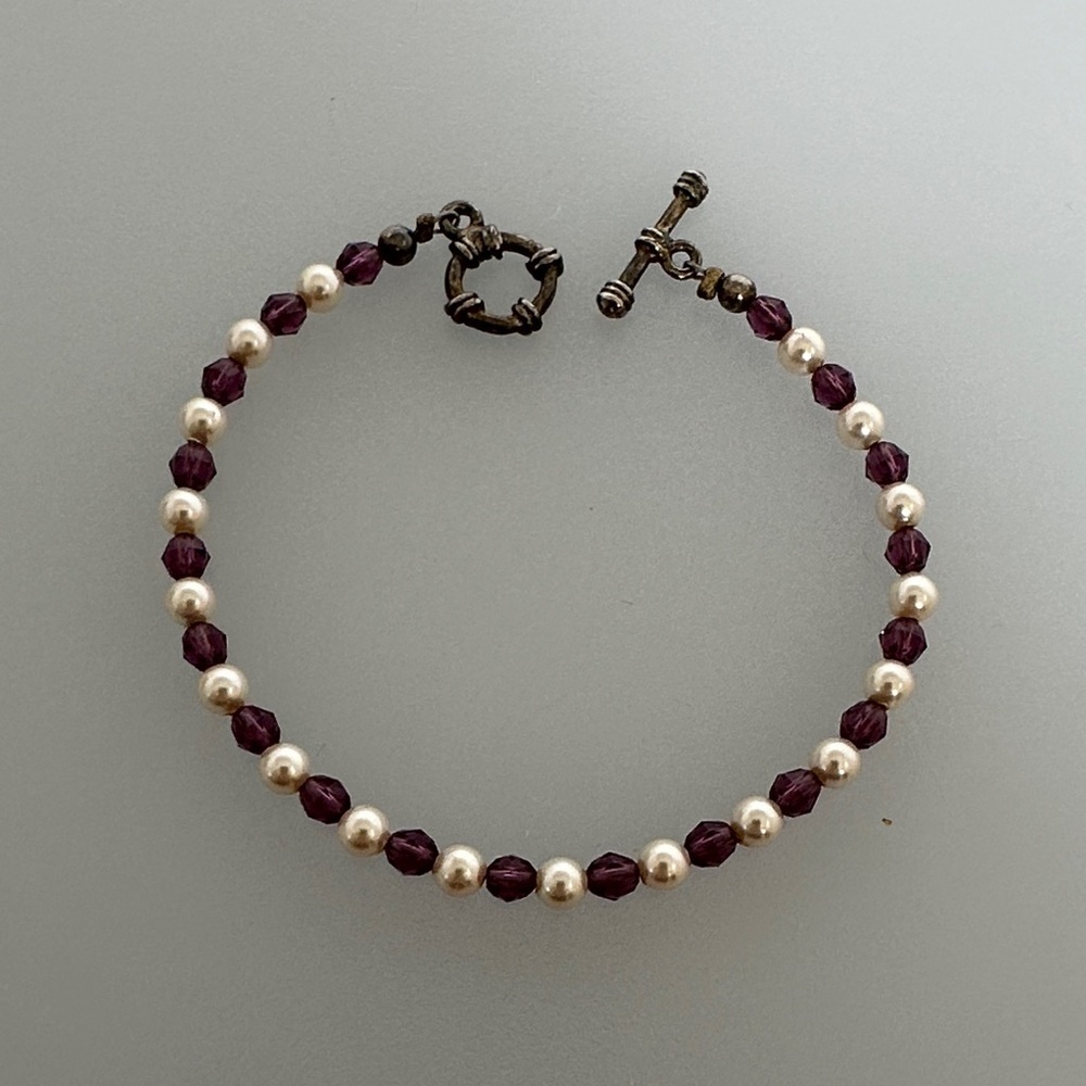 Elegant 925 Sterling Silver Pearl and Purple Beaded Bracelet